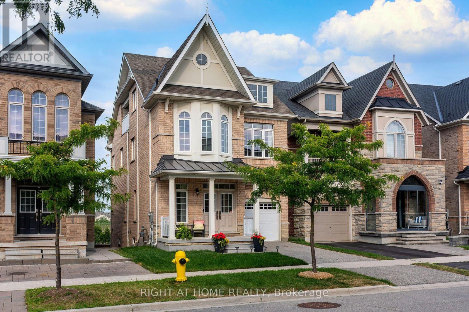 43 HOPEWELL STREET, Vaughan (Kleinburg) — photo 2