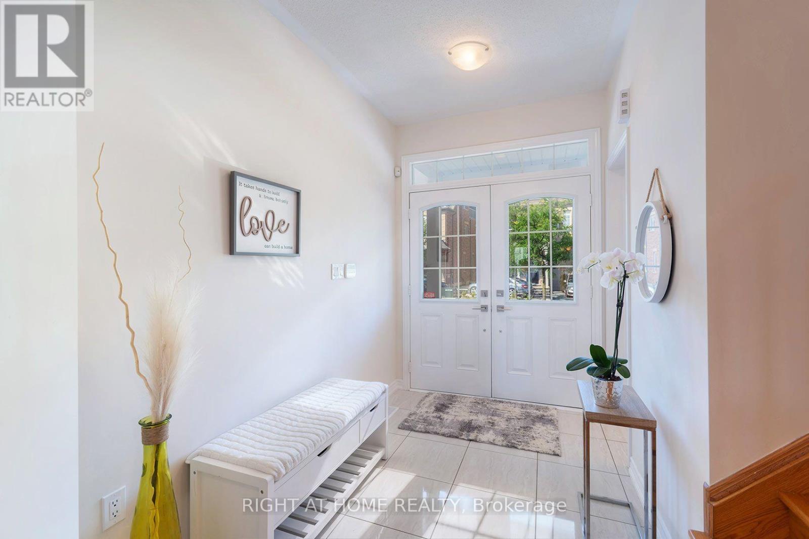 43 HOPEWELL STREET, Vaughan (Kleinburg) — photo 6