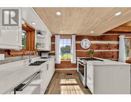 Office - 323 First Line S, Oro Medonte, ON L0L2L0 Photo 13