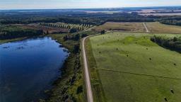 8 Holmstrom Road, Onanole, MB R0J1N0 Photo 8