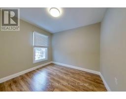 39 Holton Avenue N, Hamilton, ON L8L6H3 Photo 13