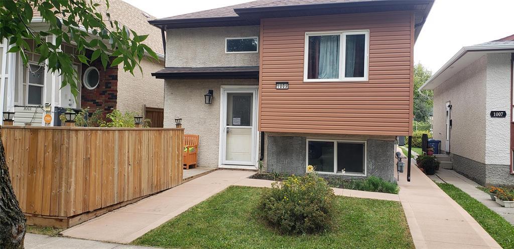 1009 Manitoba Avenue, Winnipeg, Manitoba, R2X0K2, Winnipeg, Manitoba — photo 3 of 5