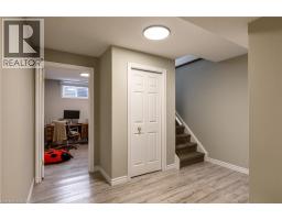 907 Doon Village Road, Kitchener, ON N2P1A1 Photo 21