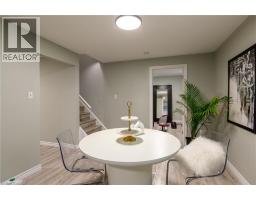 907 Doon Village Road, Kitchener, ON N2P1A1 Photo 28