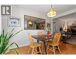 Kitchen - 2940 Headon Forest Drive, Burlington, ON L7M4G9 Photo 11