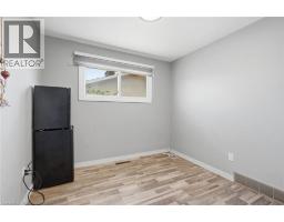 Living room - 287 Santone Avenue, Welland, ON L3C2J7 Photo 12