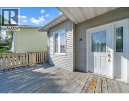 28 Macewan Meadow Link NW - photo 4