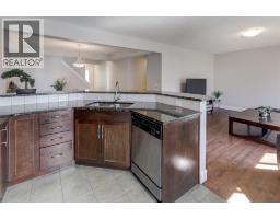 Bedroom - 944 Windhaven Close Sw, Airdrie, AB T4B0P3 Photo 8