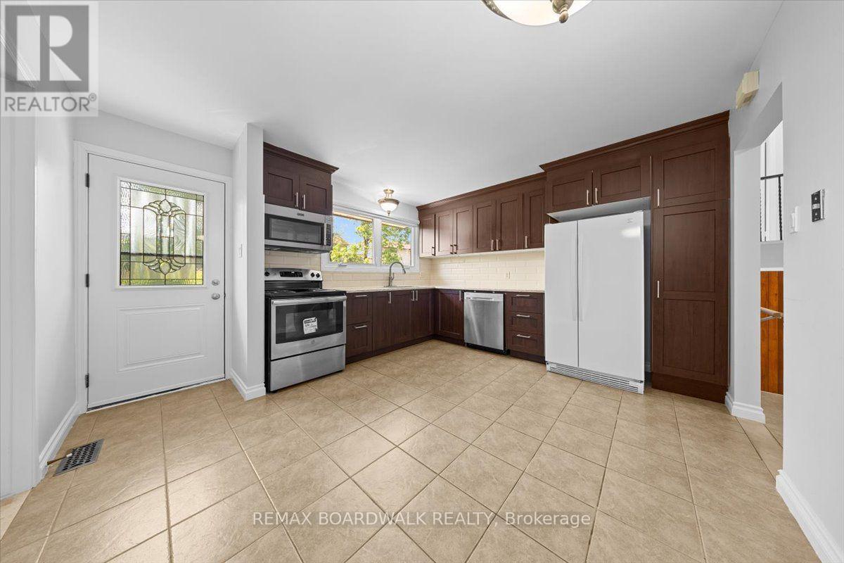 965 CAHILL DRIVE W - Image 17
