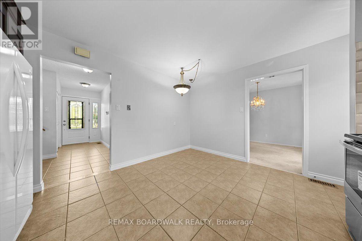 965 CAHILL DRIVE W - Image 19