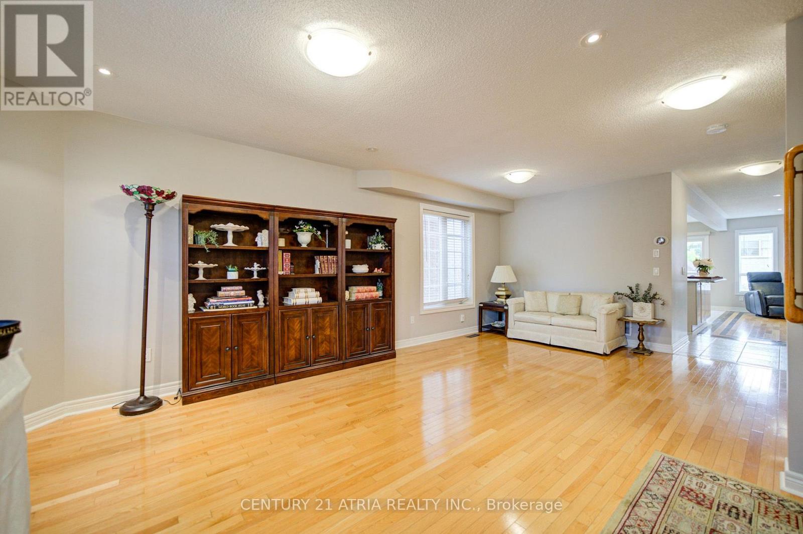 24 WILLIAM GRANT ROAD, Markham (Greensborough) — photo 3