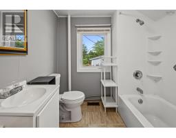 4 Mcpherson Street, Glace Bay, NS B1A2A7 Photo 11