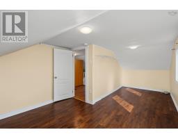 4 Mcpherson Street, Glace Bay, NS B1A2A7 Photo 12