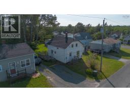 4 Mcpherson Street, Glace Bay, NS B1A2A7 Photo 24