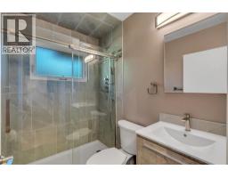 212 Blackthorn Road Nw, Calgary, AB T2K3S3 Photo 13