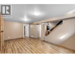 212 Blackthorn Road Nw, Calgary, AB T2K3S3 Photo 18