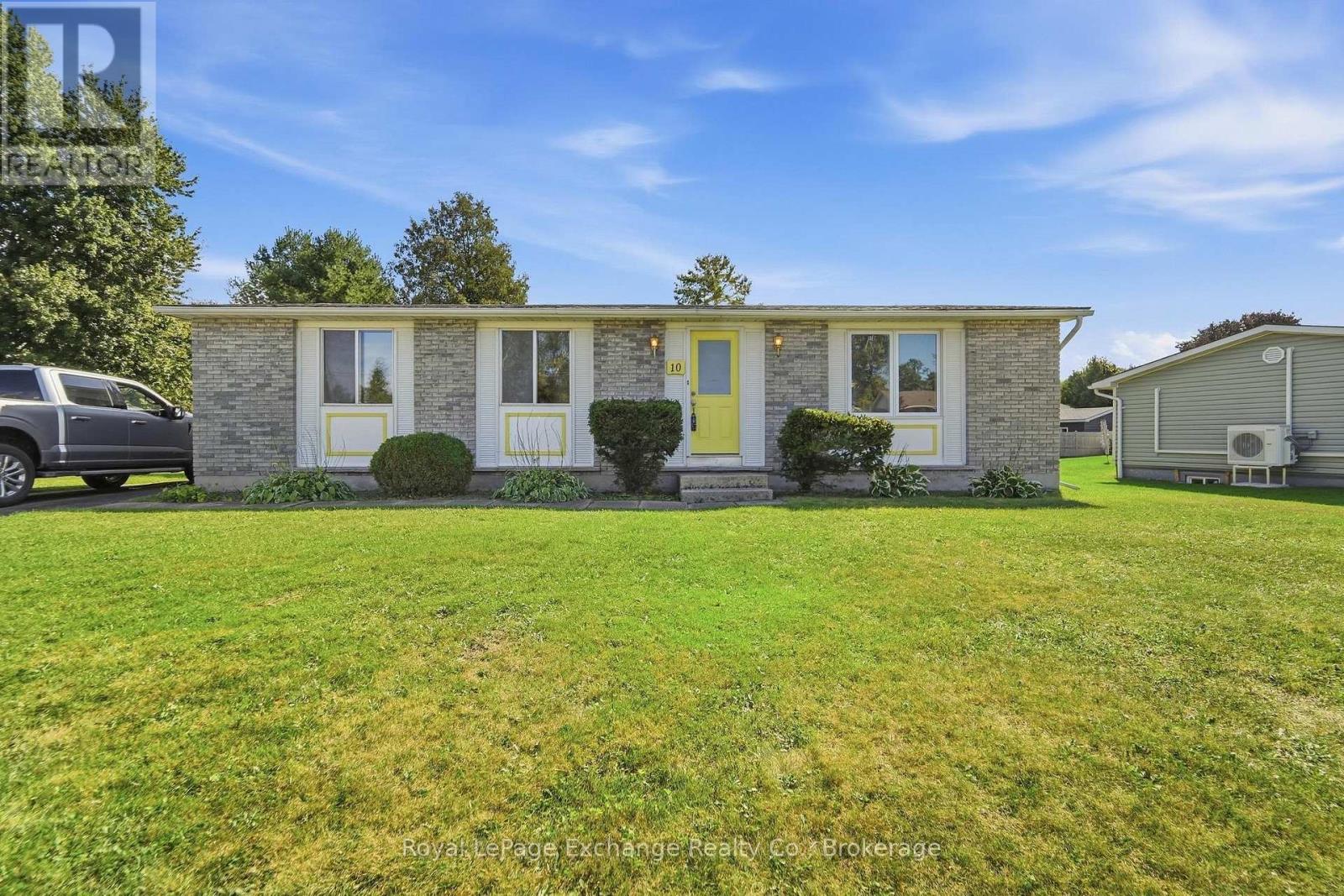 10 INVERNESS STREET N, Kincardine