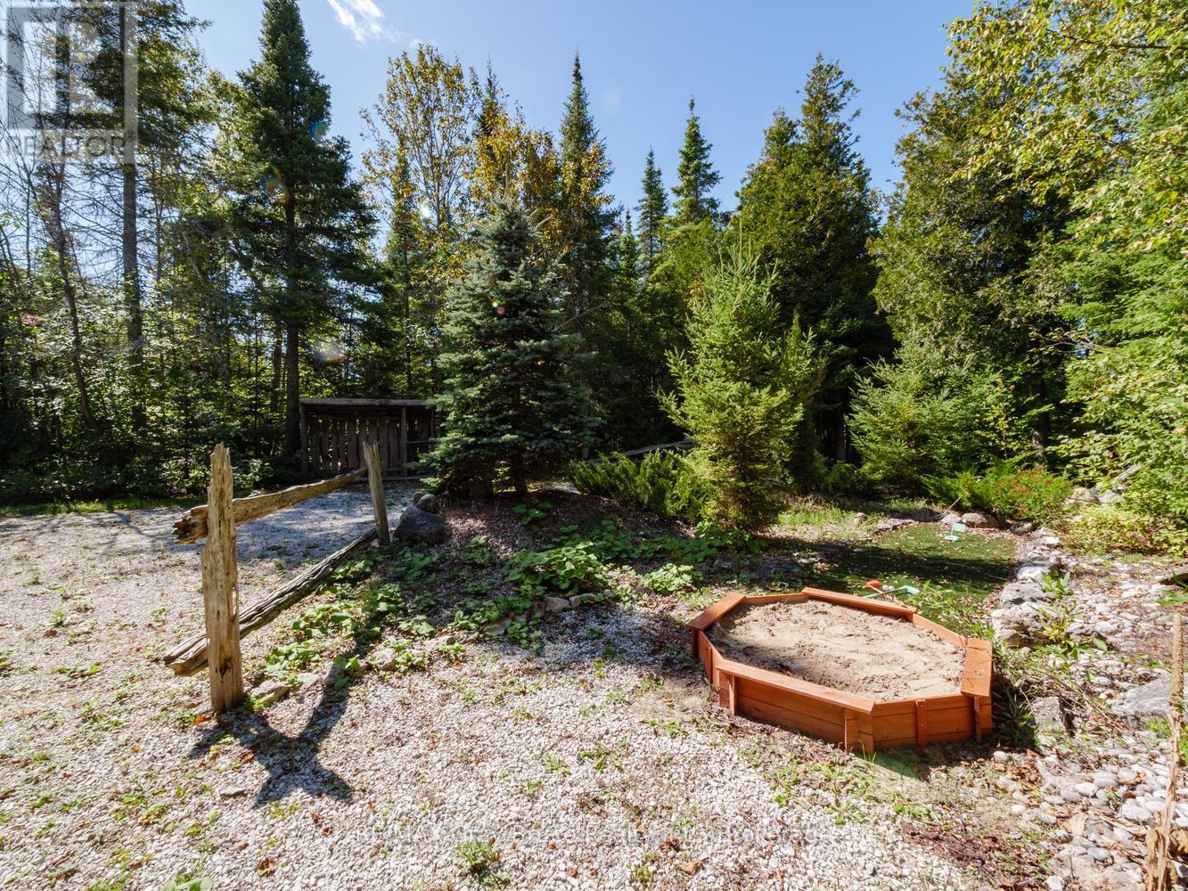 150 WALTER CHARMAN DRIVE - Image 34