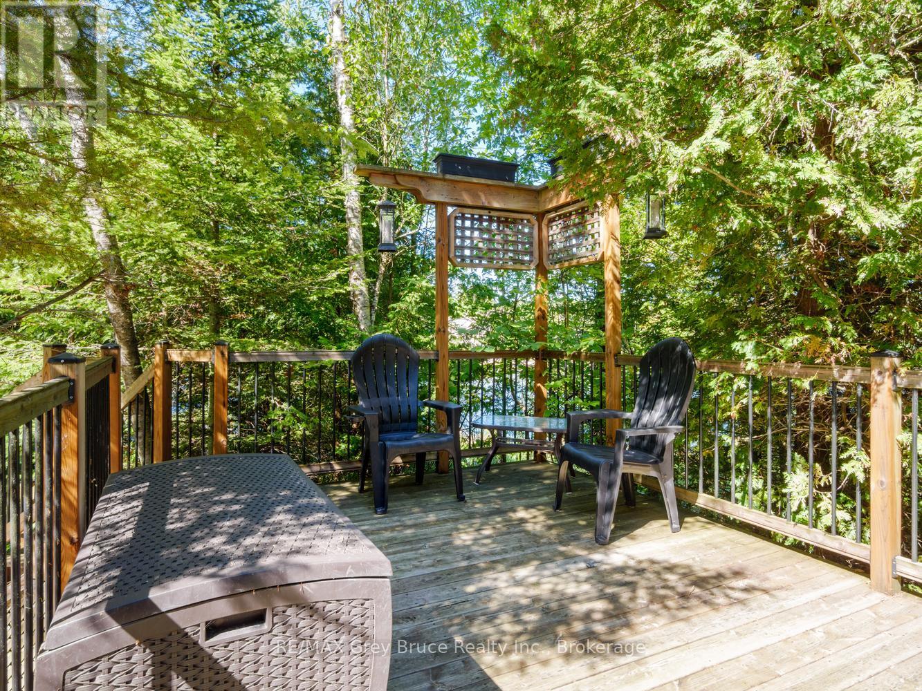 150 WALTER CHARMAN DRIVE - Image 35