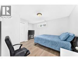124 WEST LAKEVIEW Drive - photo 32