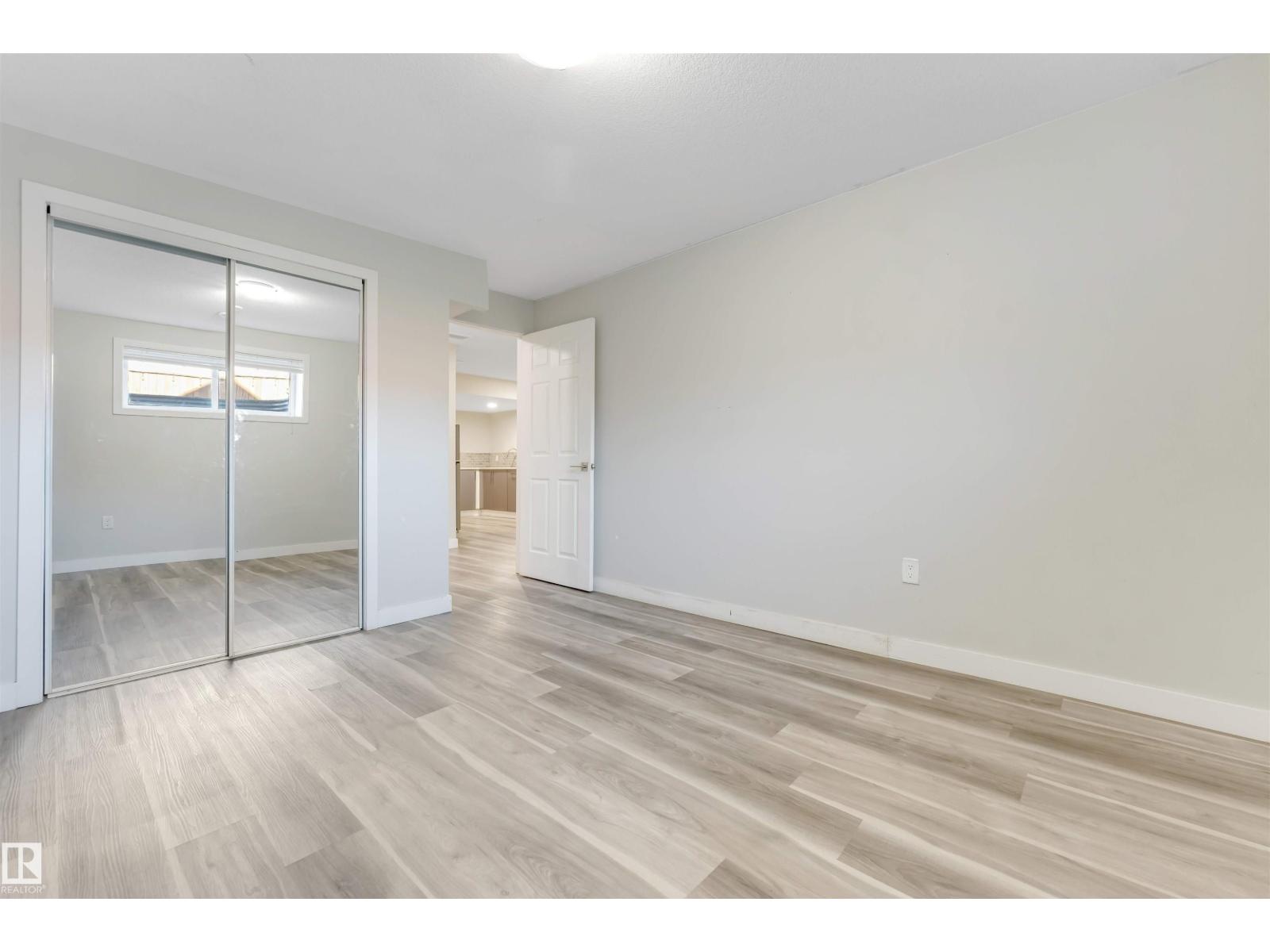 2743 COLLINS CR SW - 41