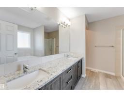 2743 Collins Cr Sw, Edmonton, AB T6W3X4 Photo 31