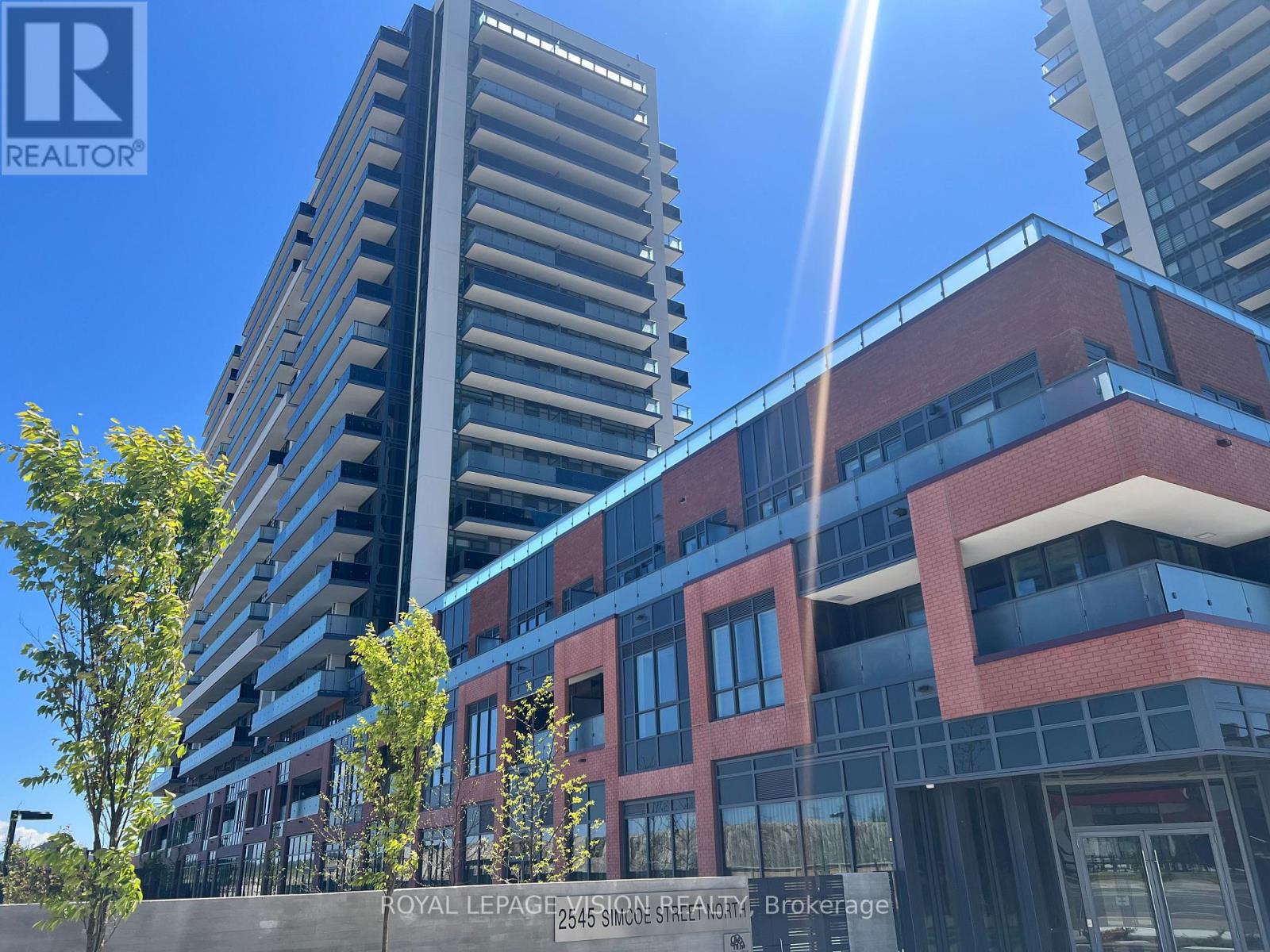 722 - 2545 SIMCOE STREET N, Oshawa (Windfields)