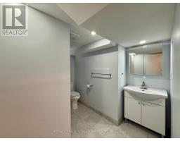 4 Wantanopa Crescent, Toronto, ON M1H2B3 Photo 31