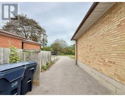4 Wantanopa Crescent, Toronto, ON M1H2B3 Photo 43