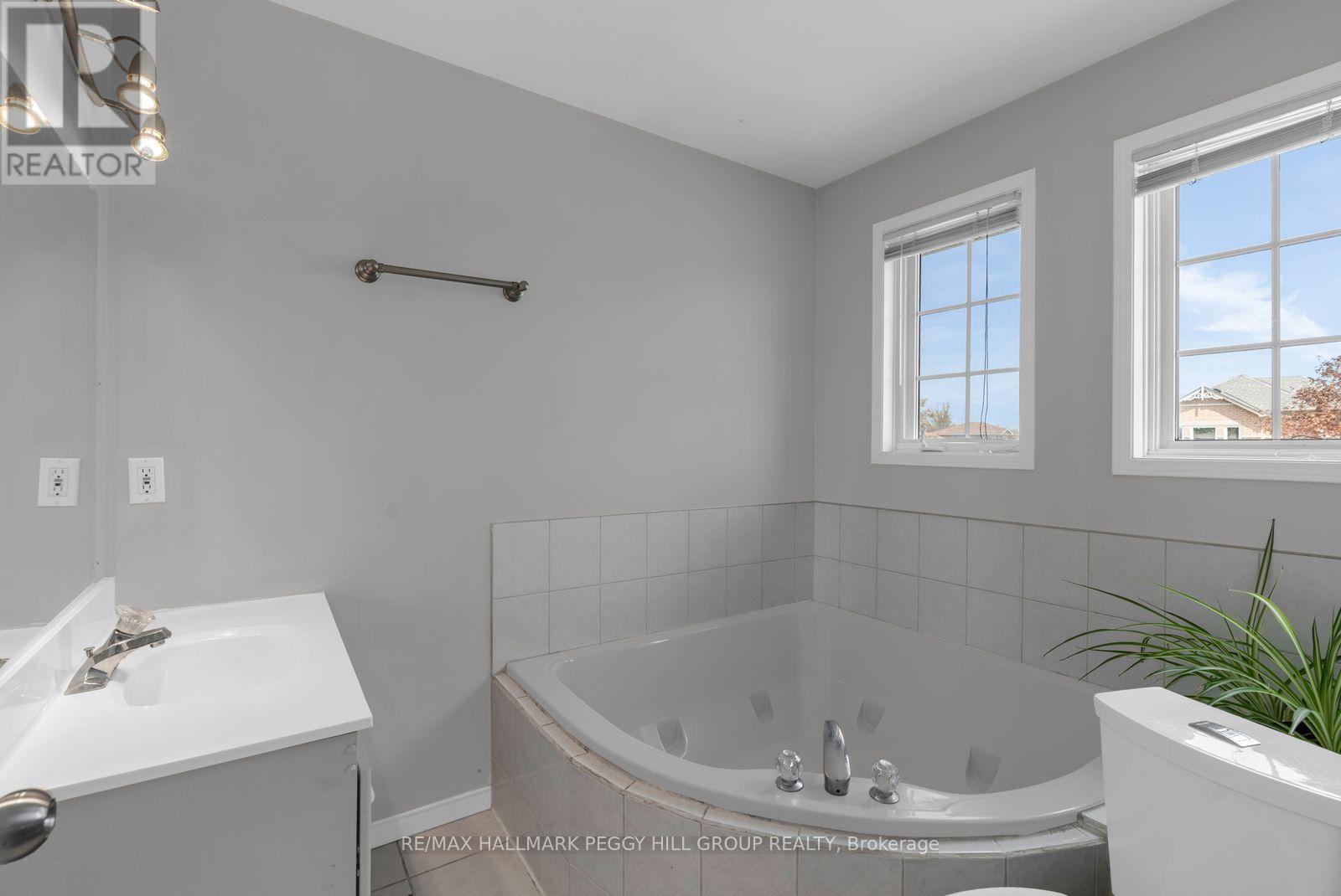 42 KELL PLACE, Barrie (Bayshore) — photo 8