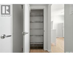2068 Mcara Street, Regina, SK S4N2V6 Photo 18