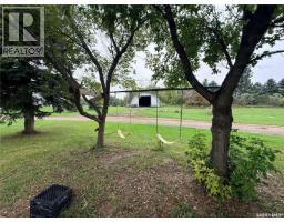 Enclosed porch - Balogh Acreage, Hazelwood Rm No  94, SK S0G5G0 Photo 8