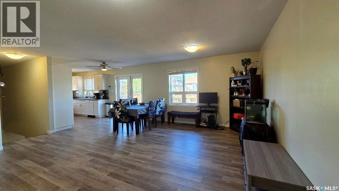 10305 Hock AVENUE, North Battleford — photo 3