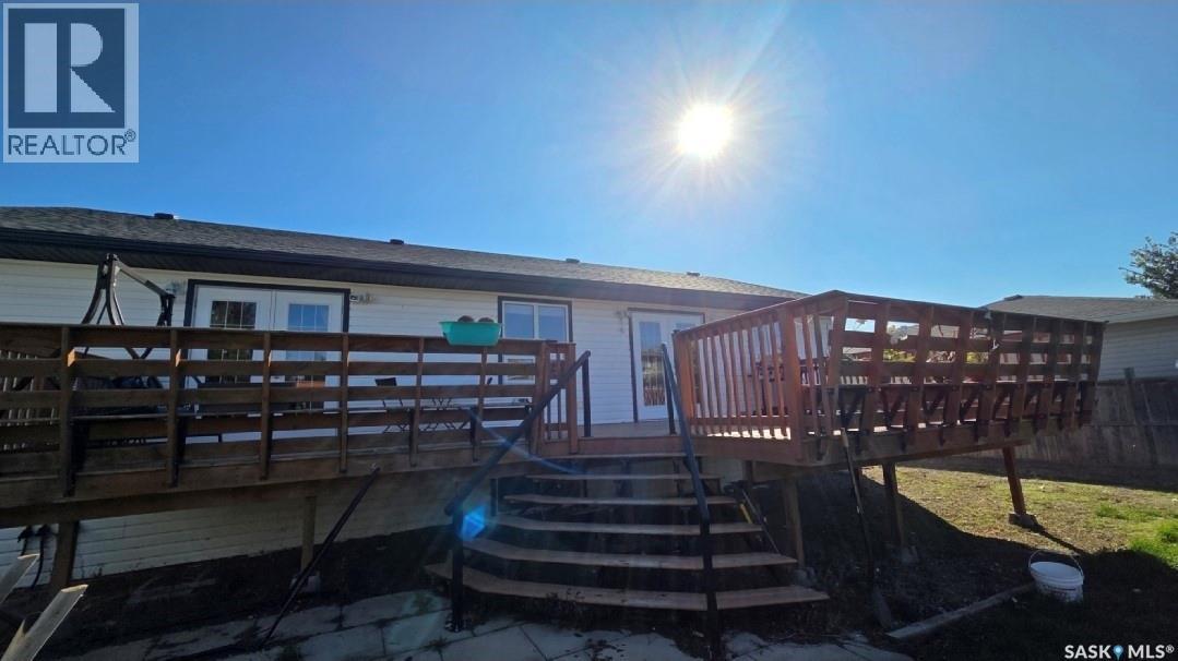 10305 Hock AVENUE, North Battleford — photo 31