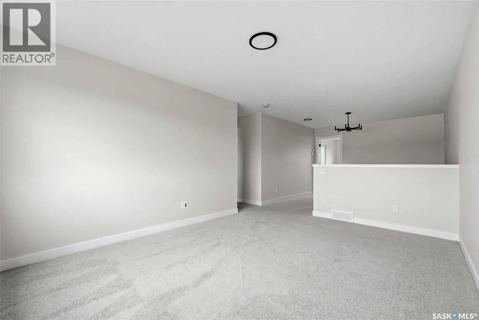 3240 Favel DRIVE - 17