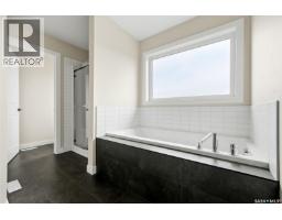 3240 Favel Drive, Regina, SK S4V4B3 Photo 22