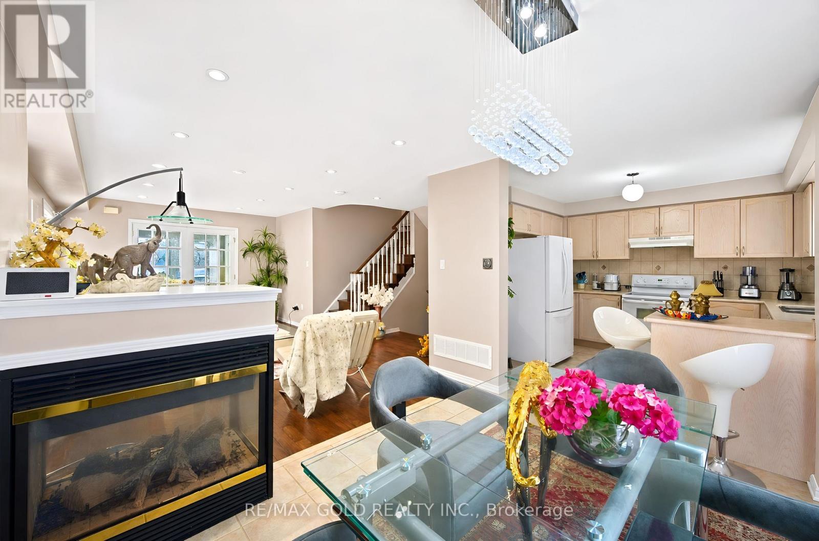19 FLORENCE DRIVE, Brampton (Fletcher's Meadow) — photo 12