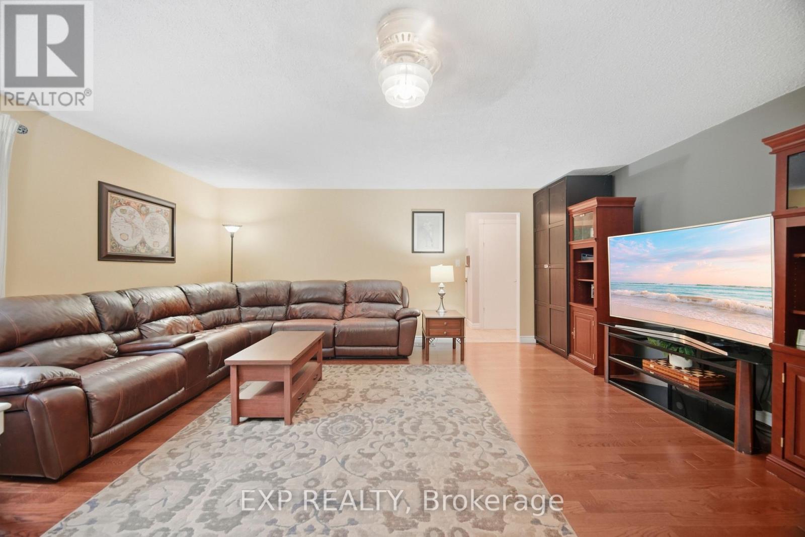 14367 TRAFALGAR ROAD N - 22