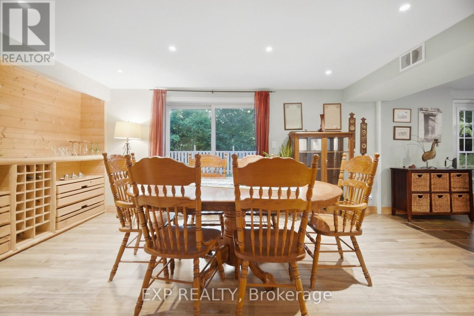 14367 TRAFALGAR ROAD N - 28