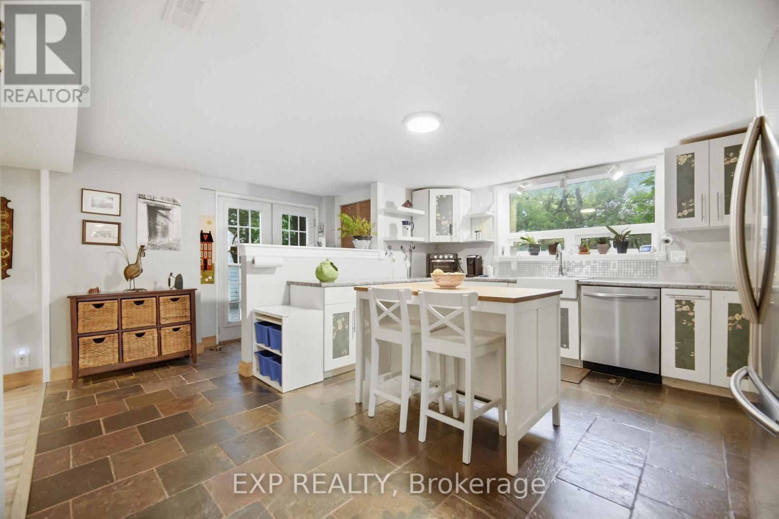 14367 TRAFALGAR ROAD N - 30