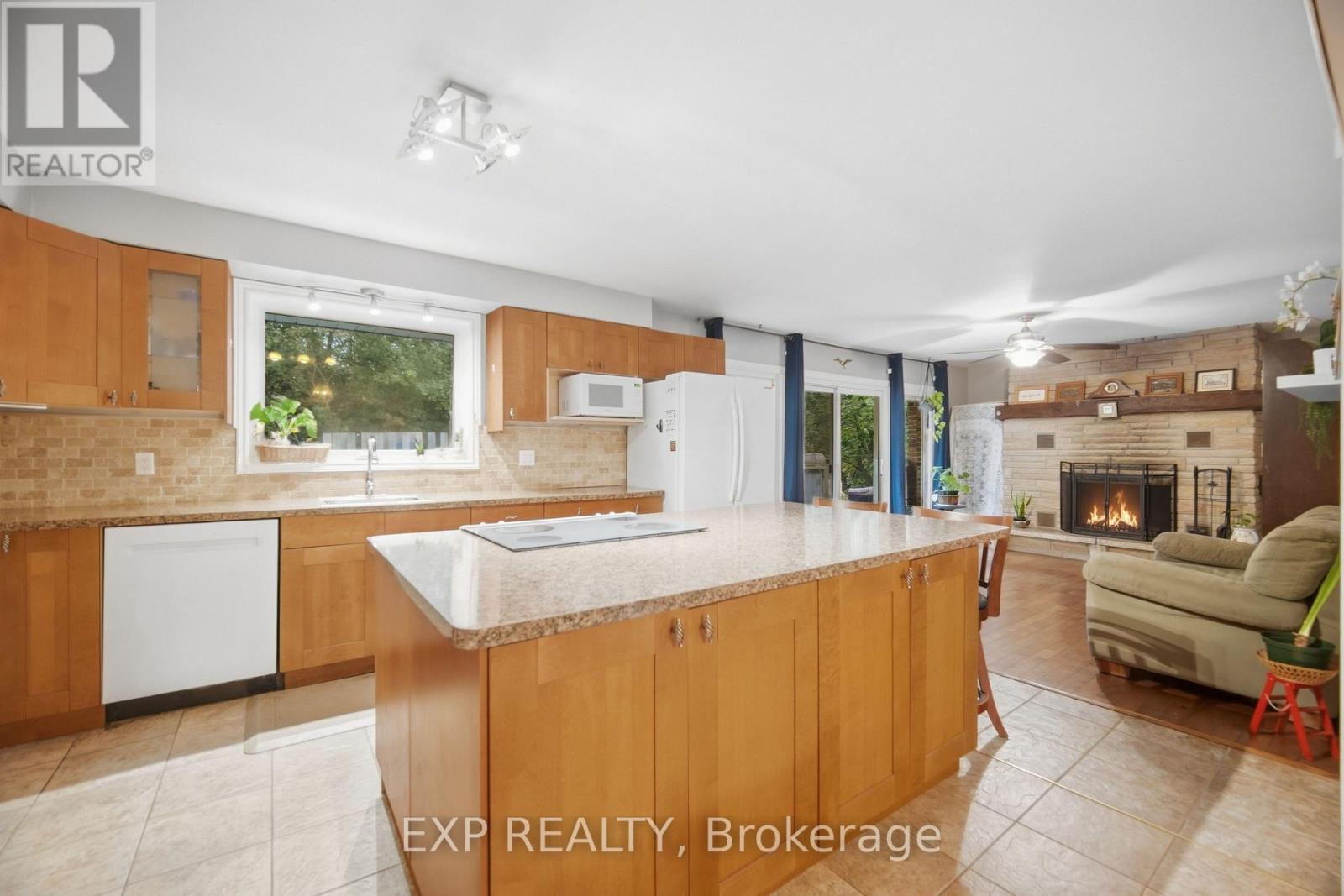 14367 TRAFALGAR ROAD N - 7