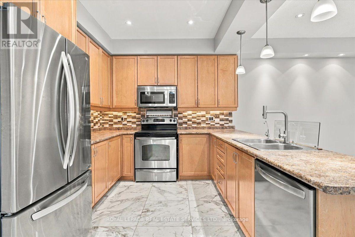 2328 WHISTLING SPRINGS CRESCENT, Oakville (WM Westmount) — photo 8