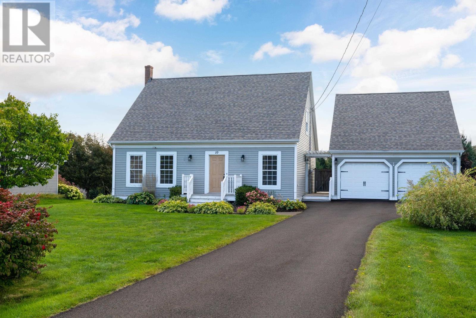 10 Jake Drive, Cornwall, Prince Edward Island, C0A1H4, Cornwall, Prince Edward Island — photo 4 of 5