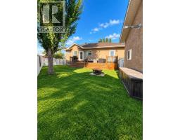47 Kreiner Crescent, Whitecourt, AB T7S1X5 Photo 32