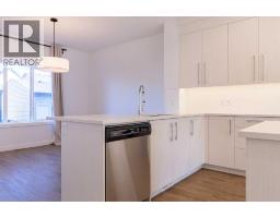 4pc Bathroom - 74 Mallard Heath Se, Calgary, AB T3S0E4 Photo 12
