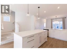 4pc Bathroom - 74 Mallard Heath Se, Calgary, AB T3S0E4 Photo 11