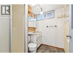 4528 26 Avenue Sw, Calgary, AB T3E0P9 Photo 25