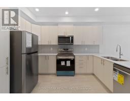 310 Makobe Lane, Ottawa, ON K4M0M1 Photo 12