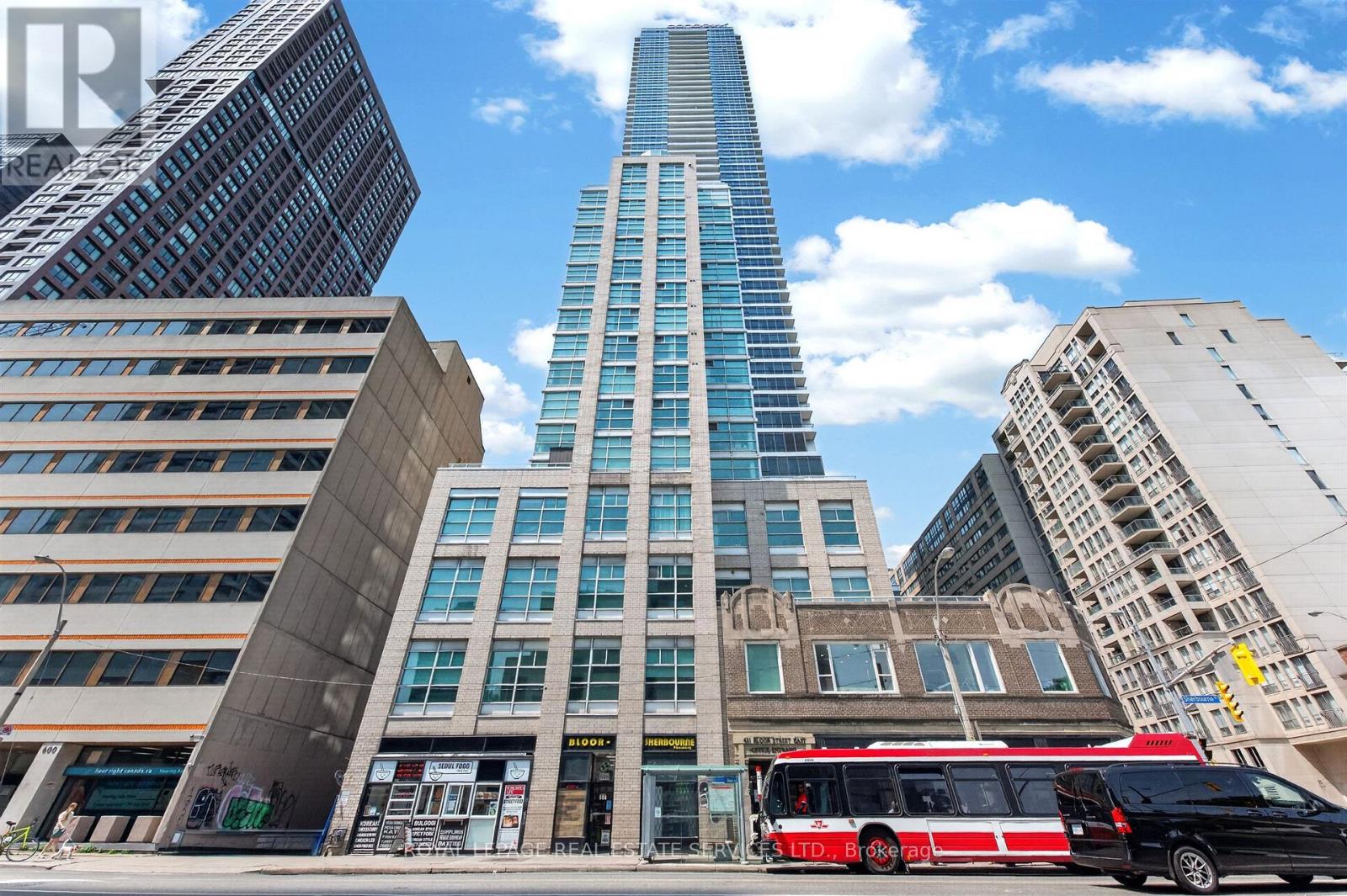 207/208 - 421 BLOOR STREET E, Toronto (North St. James Town) — photo 2