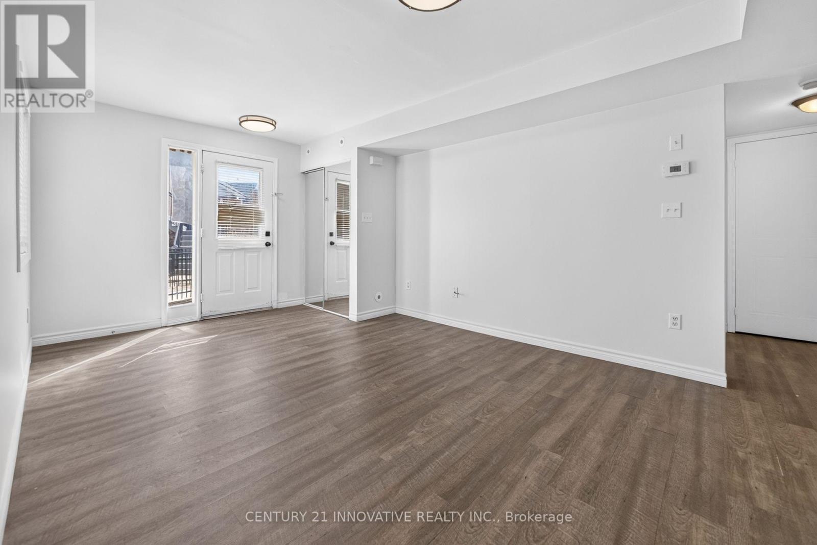 #54 4620 GUILDWOOD WAY - 14